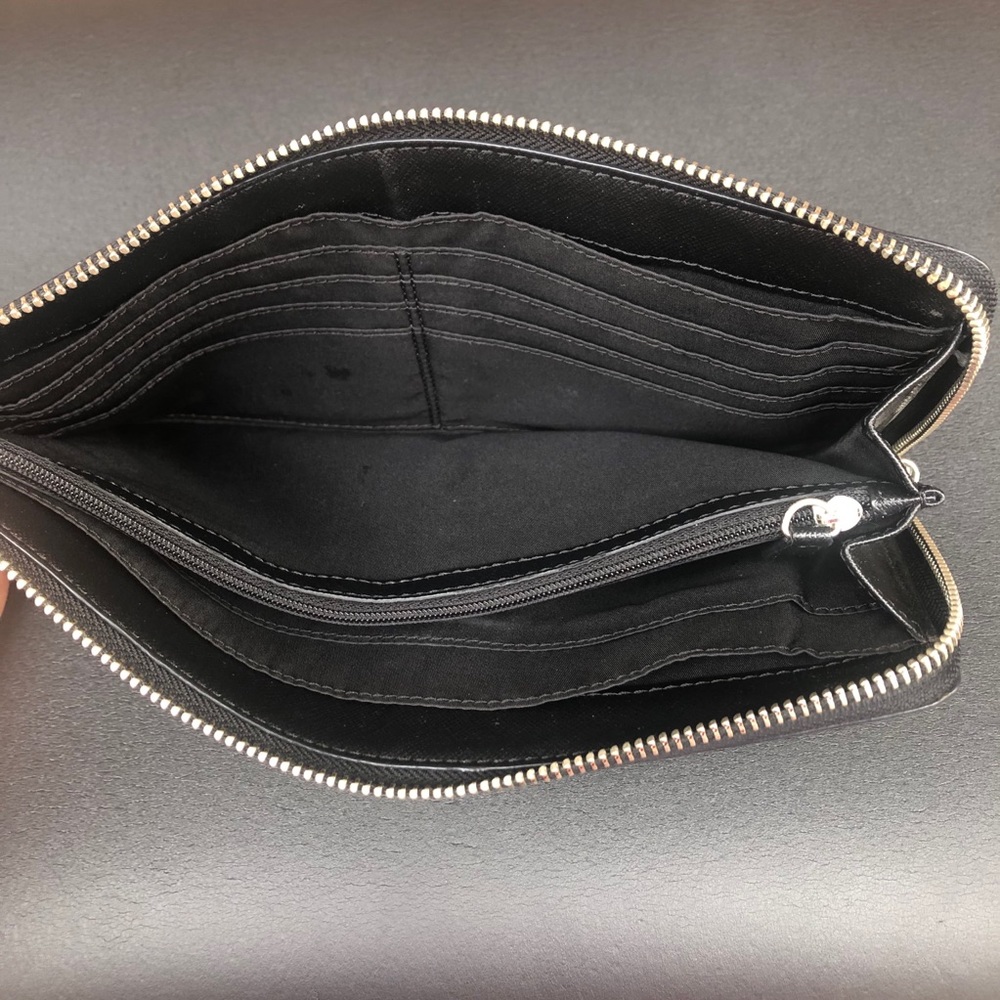 Coach Extra Large Leather Wristlet Wallet - Picture 4 of 7